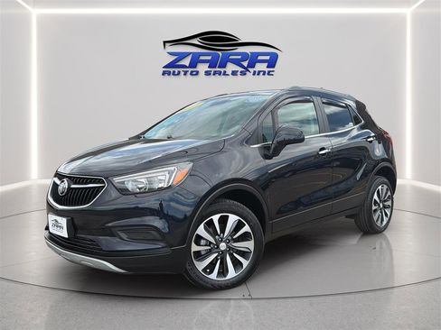 Used 2021 Buick Encore Preferred AWD/4WD image 1