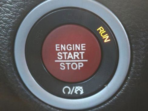 Used 2020 Dodge Challenger SRT Hellcat RWD image 10