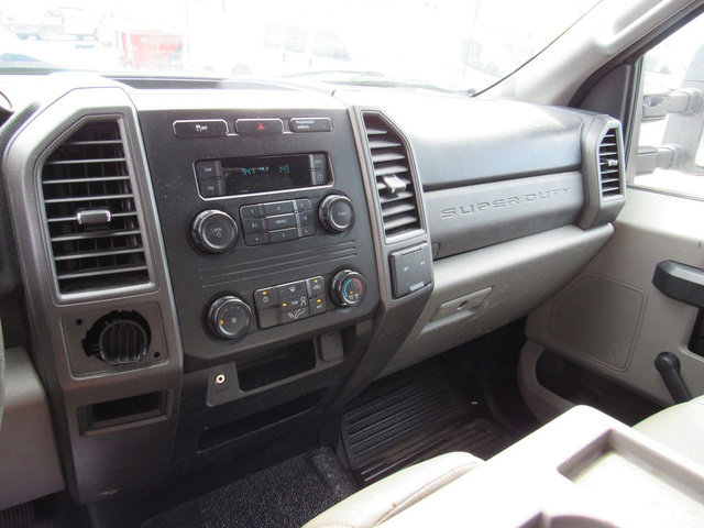 Used 2019 Ford F250 XL RWD image 28