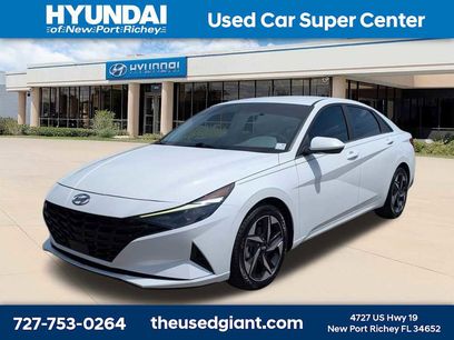 Used 2023 Hyundai Elantra SEL w/ Convenience Package