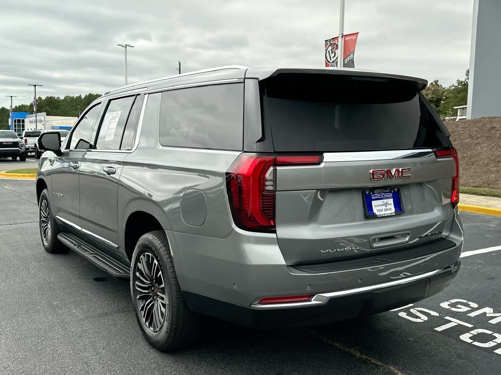 Used 2025 GMC Yukon XL Elevation RWD image 6