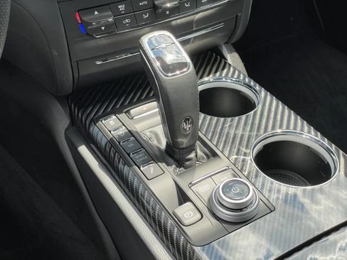 Used 2022 Maserati Ghibli Trofeo RWD image 42