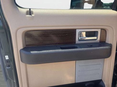 Used 2013 Ford F150 Lariat w/ Mid Equipment Group AWD/4WD image 14