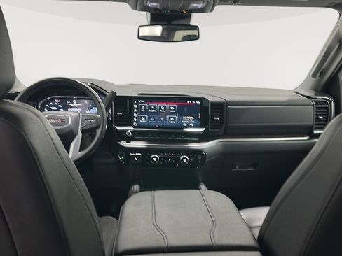 Used 2025 GMC Sierra 2500 SLT w/ SLT Convenience Package AWD/4WD image 21