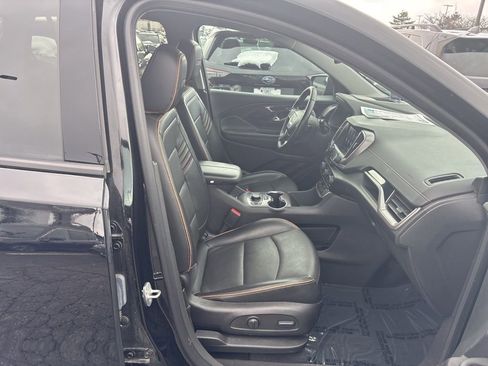 Used 2023 GMC Terrain AT4 w/ Tech Package image 16