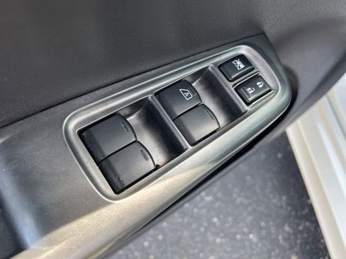 Used 2014 Subaru Impreza WRX Sedan image 25