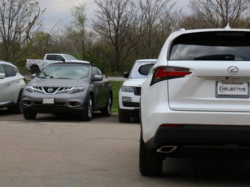 Used 2017 Lexus NX 200t AWD image 12