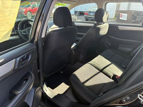 Used 2016 Subaru Outback 2.5i image 6