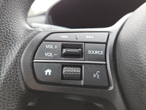 Used 2025 Honda CR-V LX image 32