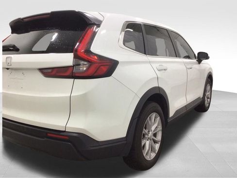 Used 2024 Honda CR-V EX image 3