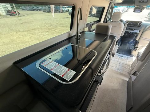 Used 2022 Mercedes-Benz Sprinter 3500 w/ Parking Package image 43