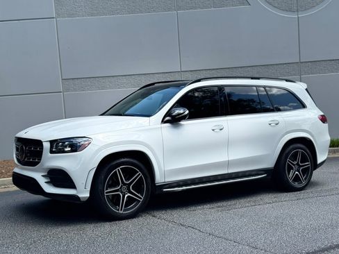 Used 2021 Mercedes-Benz GLS 580 4MATIC image 6