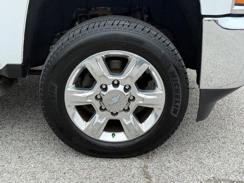 Used 2018 Chevrolet Silverado 2500 LTZ w/ Duramax Plus Package AWD/4WD image 7