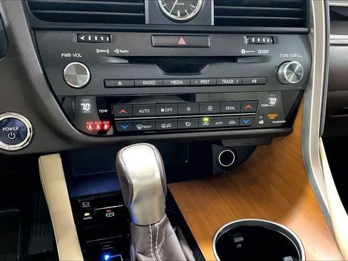 Used 2019 Lexus RX 450h w/ Navigation Package image 34