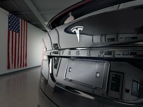Used 2022 Tesla Model X Plaid AWD/4WD image 29