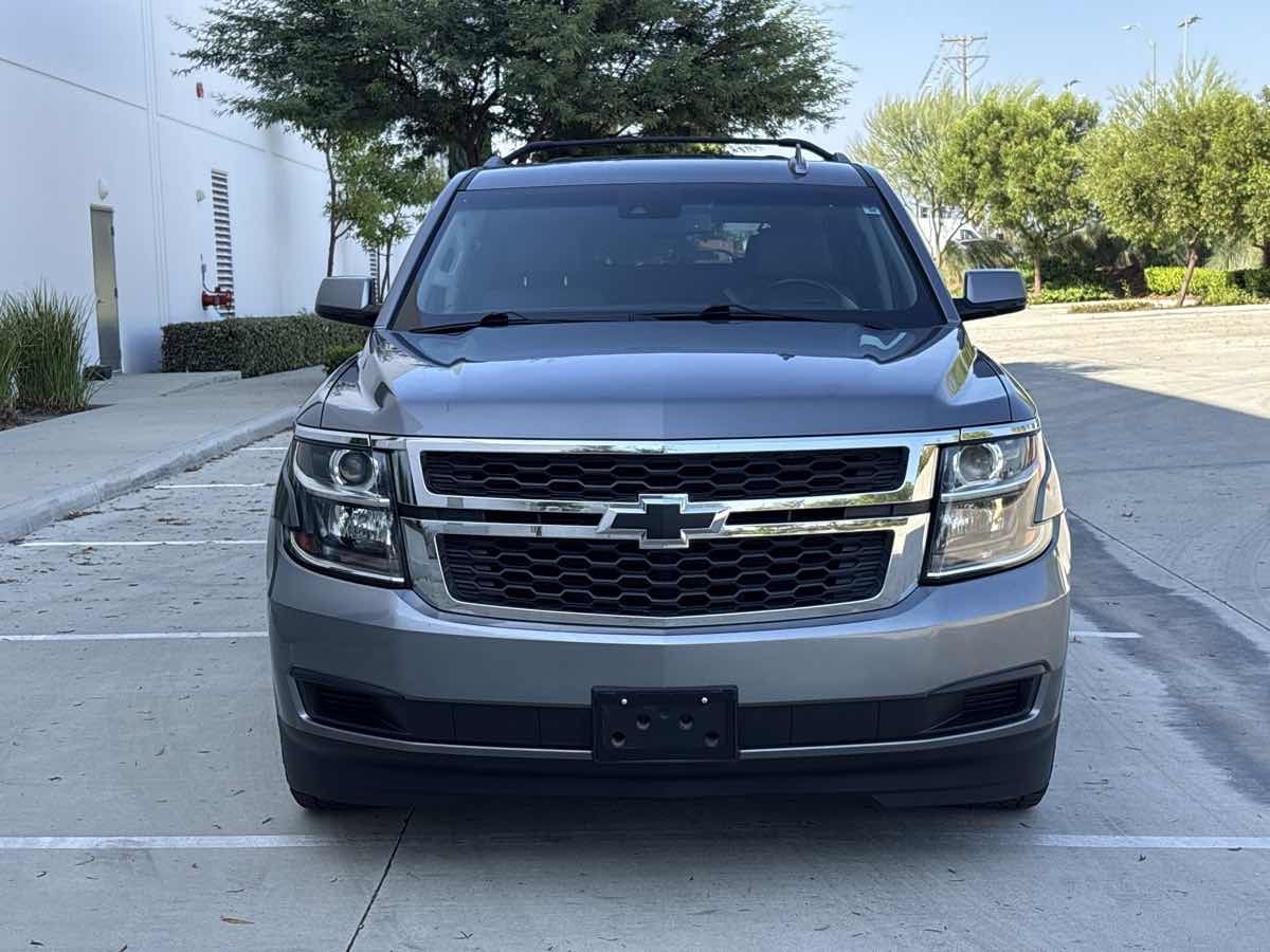 Used 2019 Chevrolet Suburban LT AWD/4WD image 8
