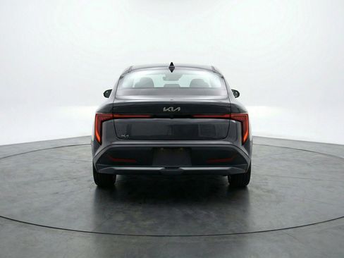 Used 2025 Kia K4 LXS image 7