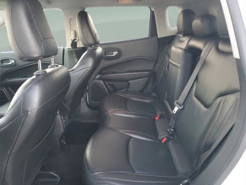 Certified 2019 Jeep Compass Limited image 6