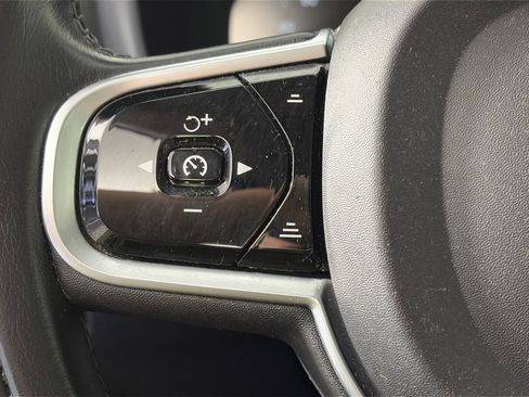 Used 2020 Volvo V60 T5 Cross Country AWD/4WD image 17