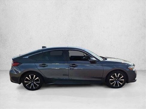 Used 2023 Honda Civic EX-L image 4