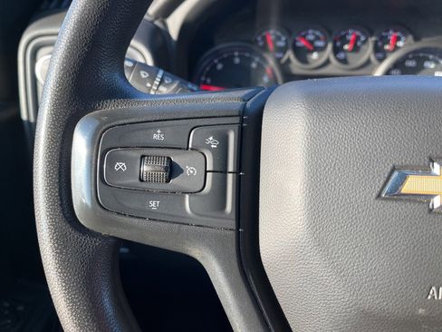 Used 2024 Chevrolet Silverado 2500 Custom w/ Custom Value Package image 19