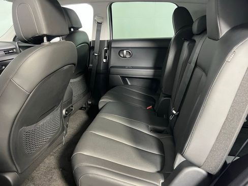 Used 2025 Hyundai Ioniq 5 SEL image 27