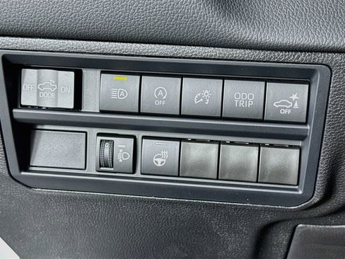 New 2026 Toyota Tundra Limited AWD/4WD image 14