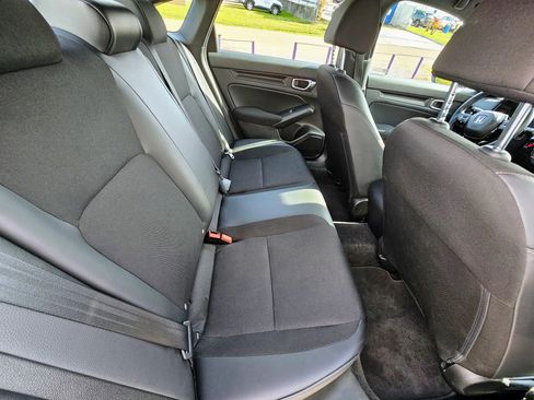 Used 2024 Honda Civic Sport image 10
