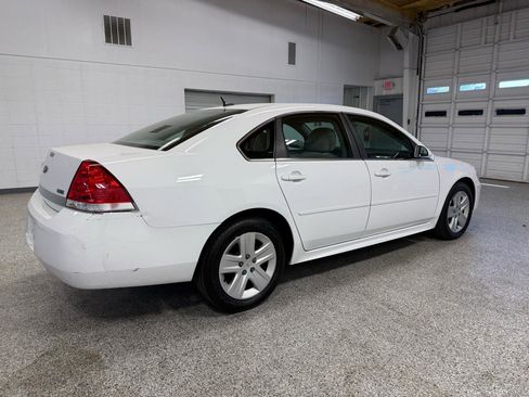 Used 2010 Chevrolet Impala LS image 4