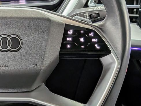 Used 2024 Audi Q4 e-tron Premium Plus image 36