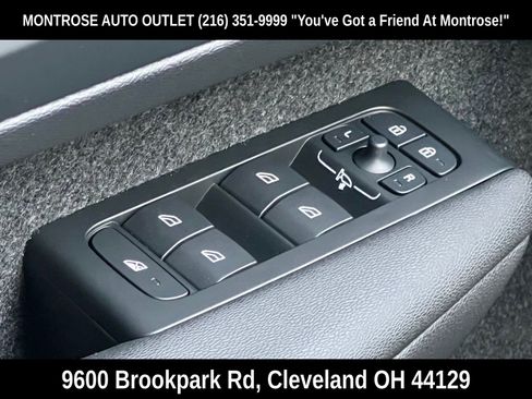 New 2026 Volvo XC40 B5 Plus w/ Protection Package Premier image 30