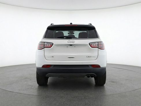Used 2025 Jeep Compass Limited AWD/4WD image 7