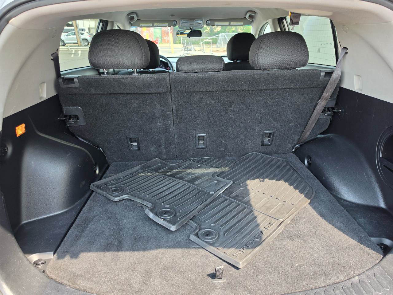 Used 2015 Kia Sportage LX AWD/4WD image 8