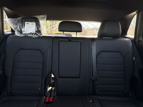 New 2026 Volkswagen Atlas Cross Sport SEL R-Line AWD/4WD image 36