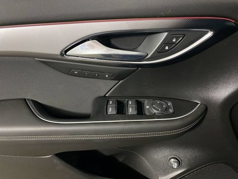 Used 2026 Buick Envision Sport Touring AWD/4WD image 13