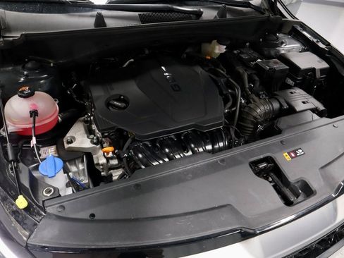 Used 2024 Kia Sportage EX image 13