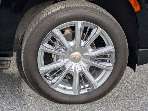 Used 2023 Chevrolet Tahoe High Country image 12