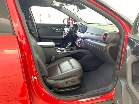 Used 2023 Chevrolet Blazer RS w/ Enhanced Convenience Package image 35