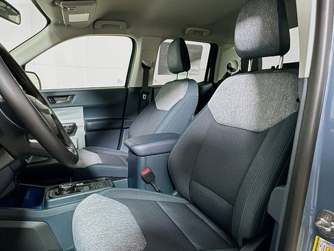 New 2025 Ford Maverick XLT w/ XLT Luxury Package image 7