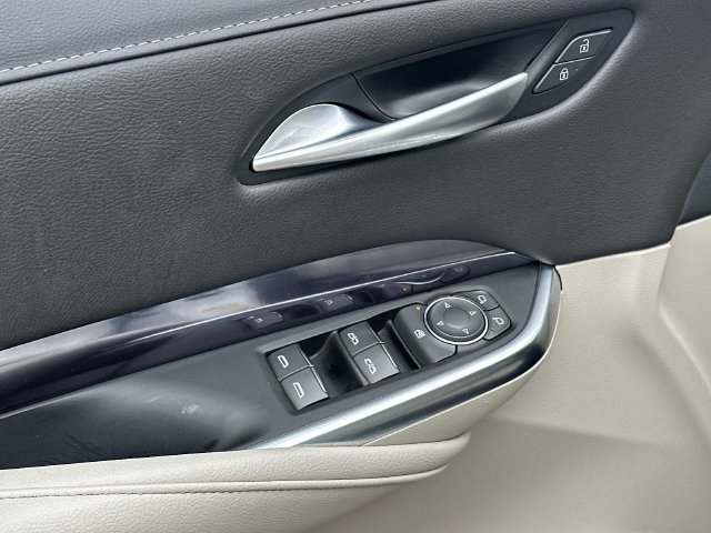 Used 2023 Cadillac XT4 Luxury FWD image 17