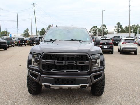 Used 2020 Ford F150 Raptor w/ Equipment Group 801A Mid AWD/4WD image 9