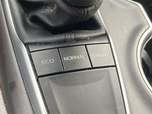 Certified 2023 Toyota Camry LE image 21