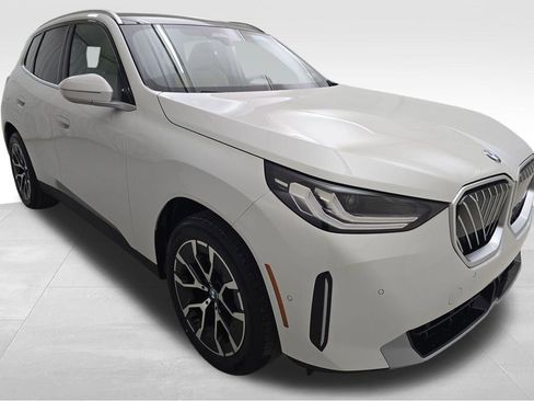 New 2026 BMW X3 xDrive30 w/ Convenience Package image 2