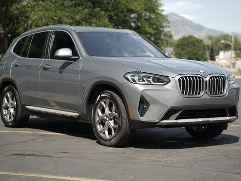 Used 2023 BMW X3 xDrive30i w/ Premium Package AWD/4WD image 7