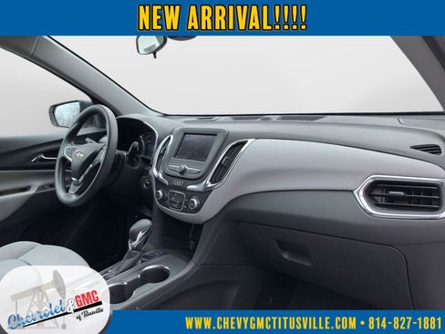 Used 2024 Chevrolet Equinox LS w/ LS Convenience Package image 23