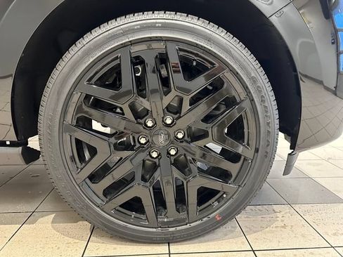 New 2027 Ford Expedition Max Platinum w/ Stealth Performance Package AWD/4WD image 32