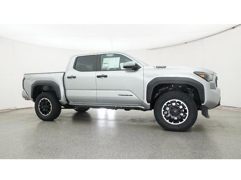 New 2026 Toyota Tacoma TRD Off-Road image 28