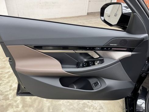 New 2026 BMW 530i xDrive 530i xDrive image 10