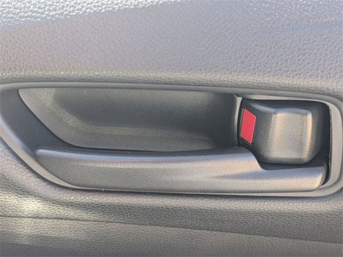 Certified 2025 Toyota Corolla LE image 31