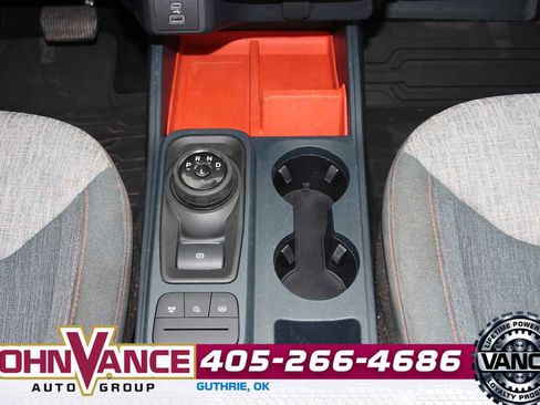 Used 2022 Ford Maverick XLT image 28